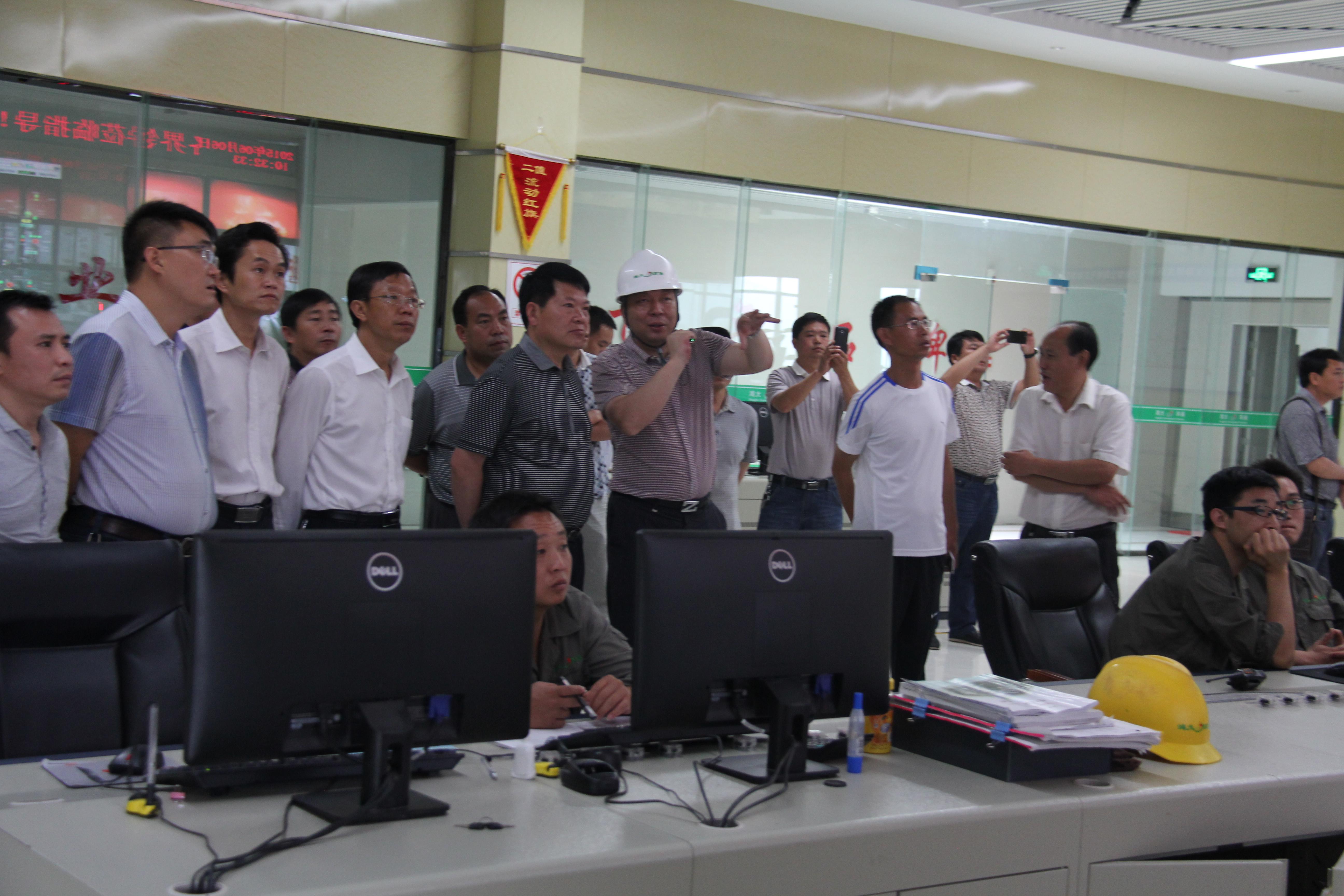 亚洲国产精品自产在线播放