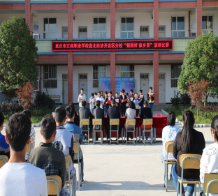 亚洲国产精品自产在线播放