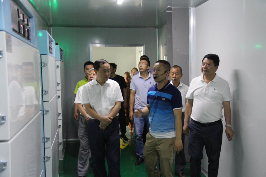 亚洲国产精品自产在线播放