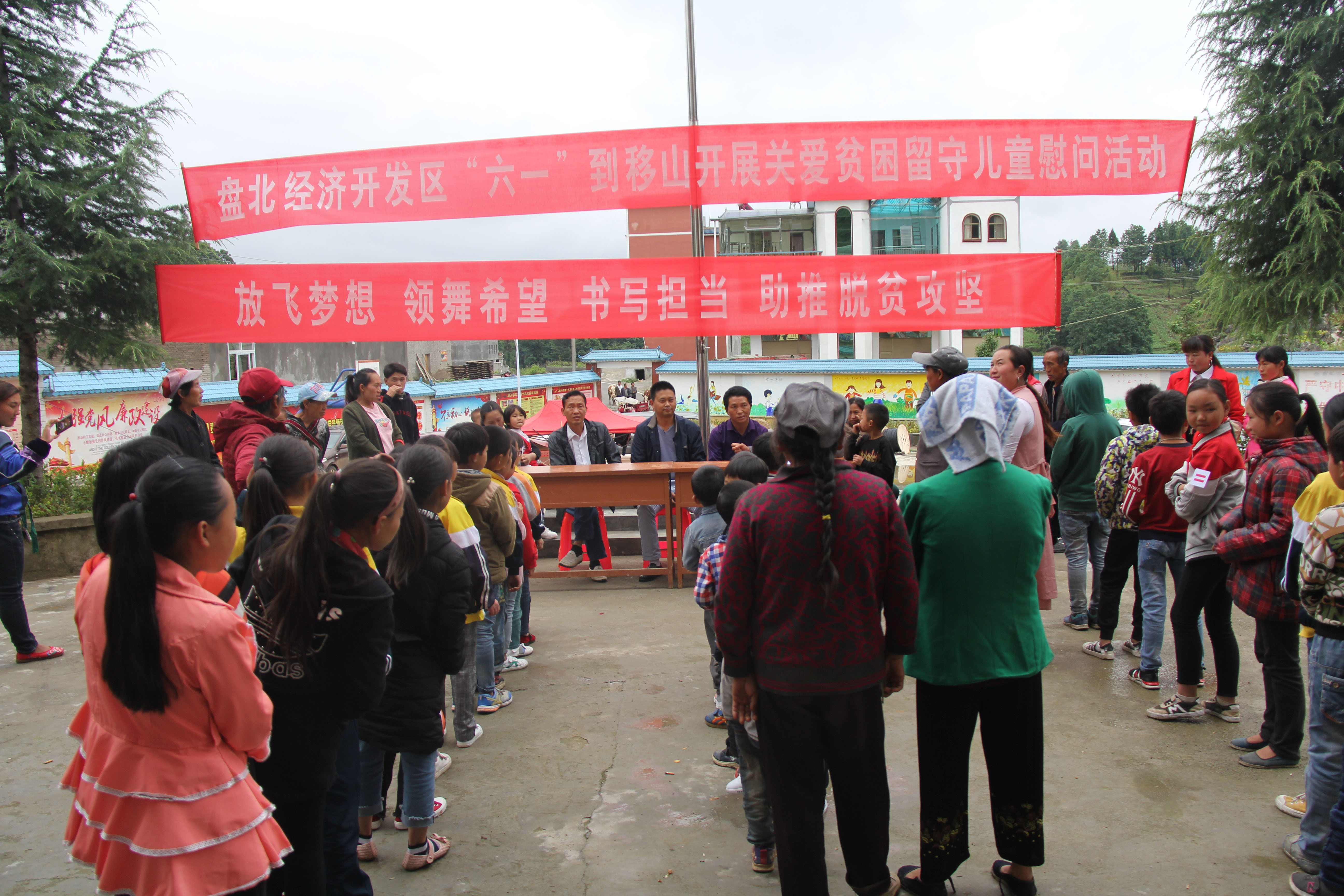 亚洲国产精品自产在线播放