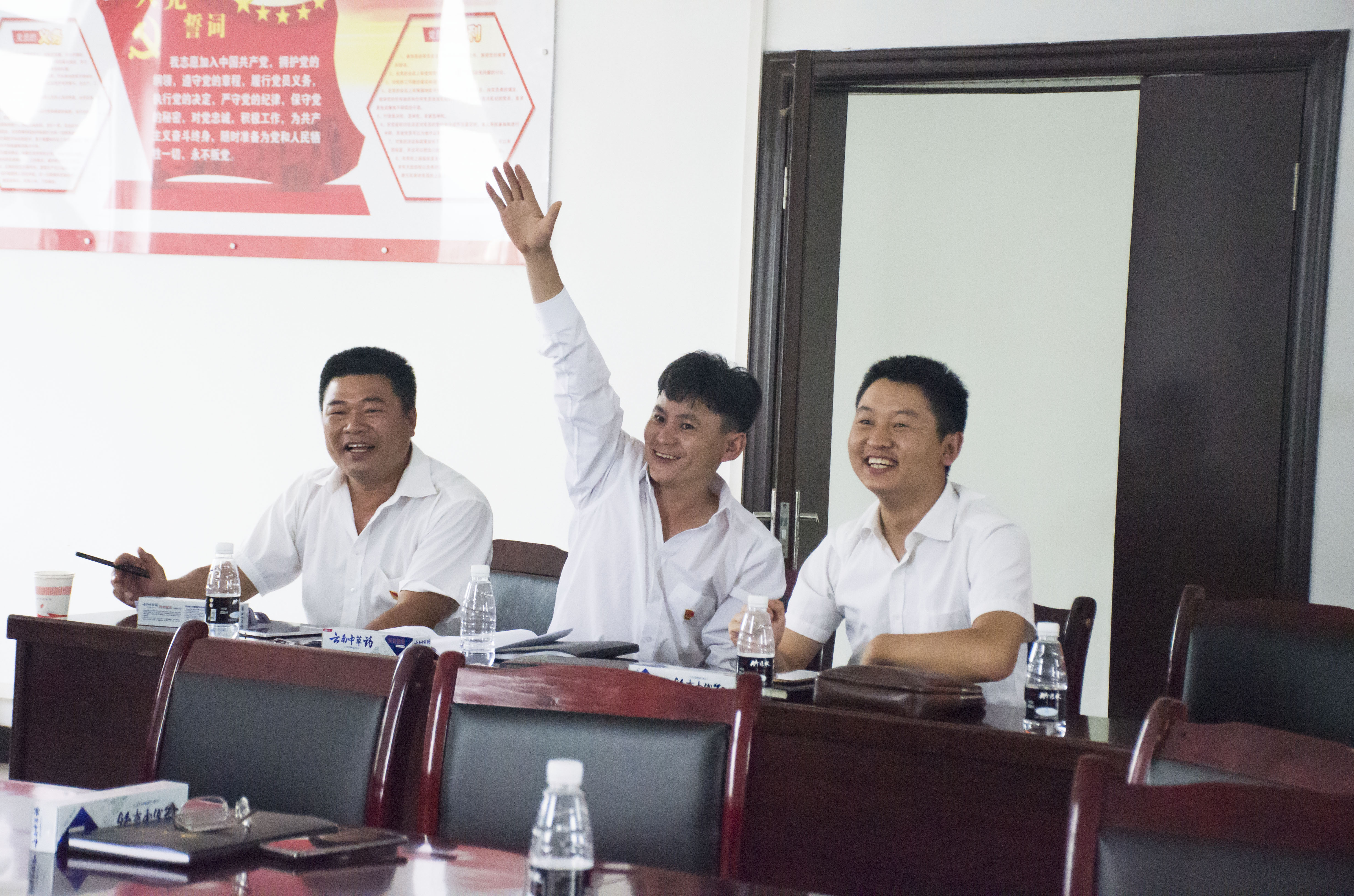 亚洲国产精品自产在线播放