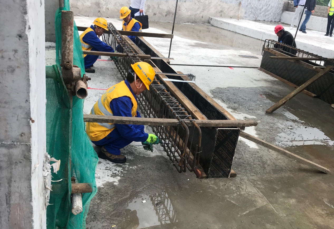 亚洲国产精品自产在线播放