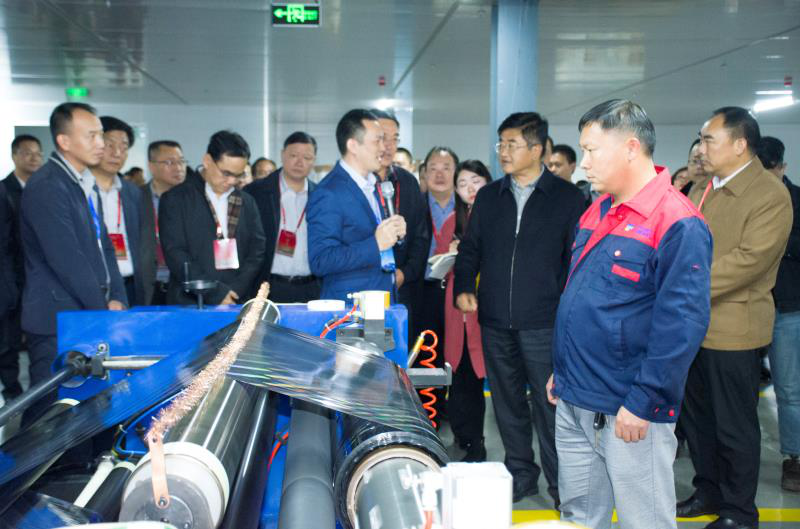 亚洲国产精品自产在线播放