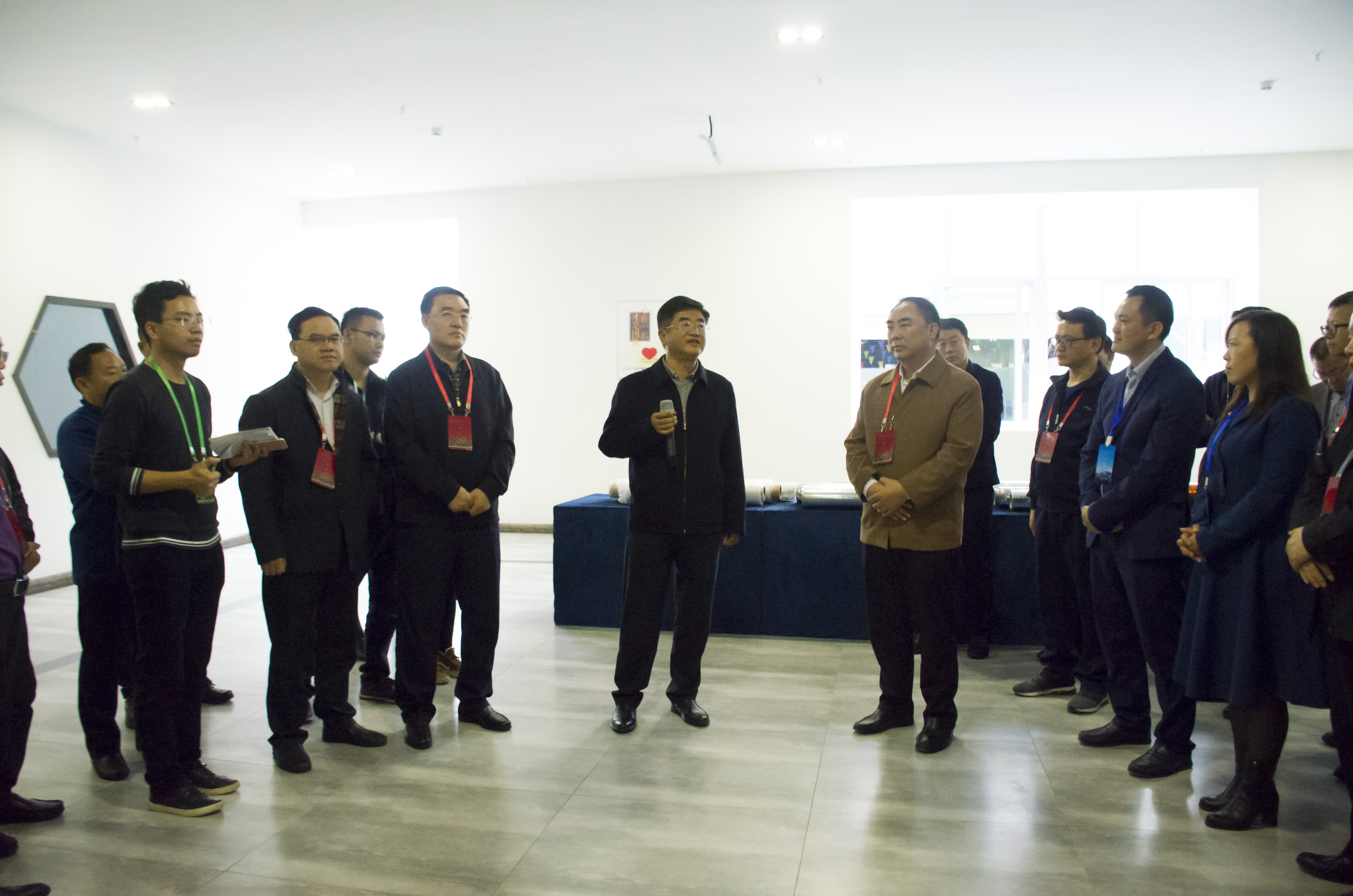 亚洲国产精品自产在线播放