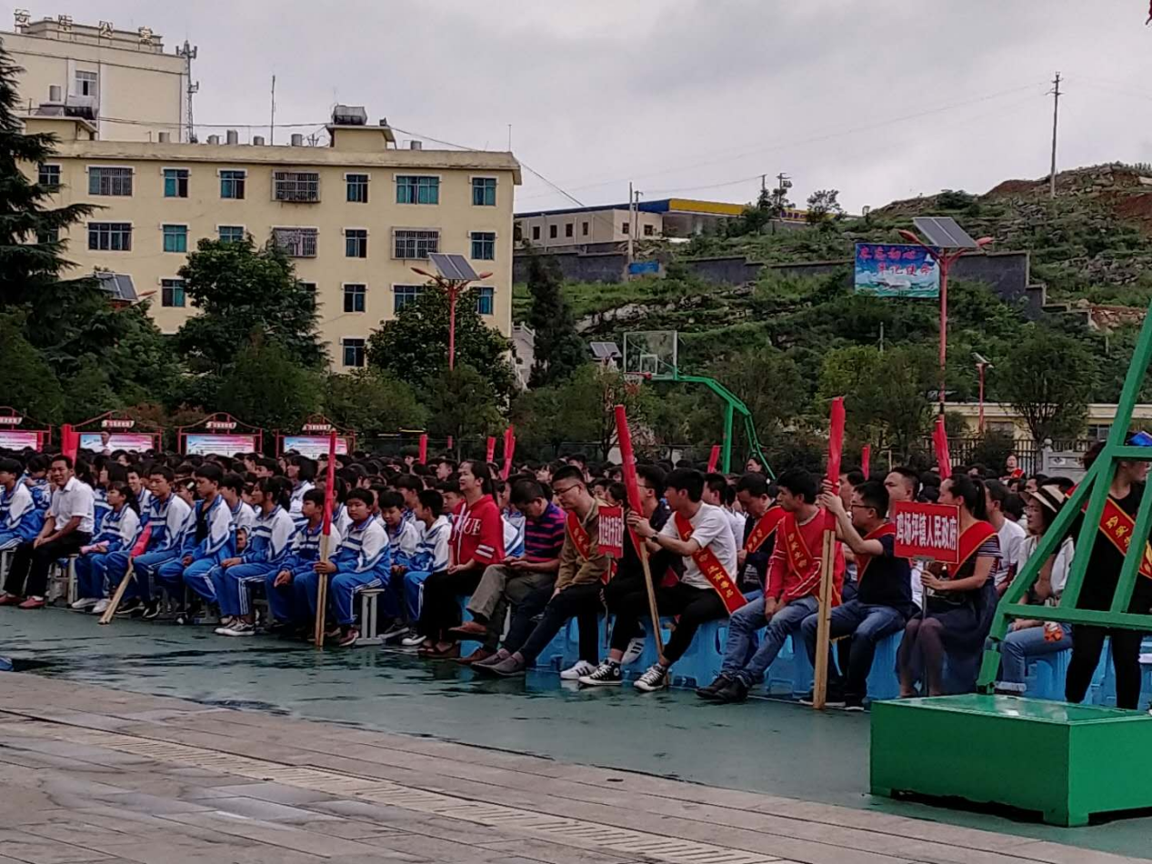 亚洲国产精品自产在线播放