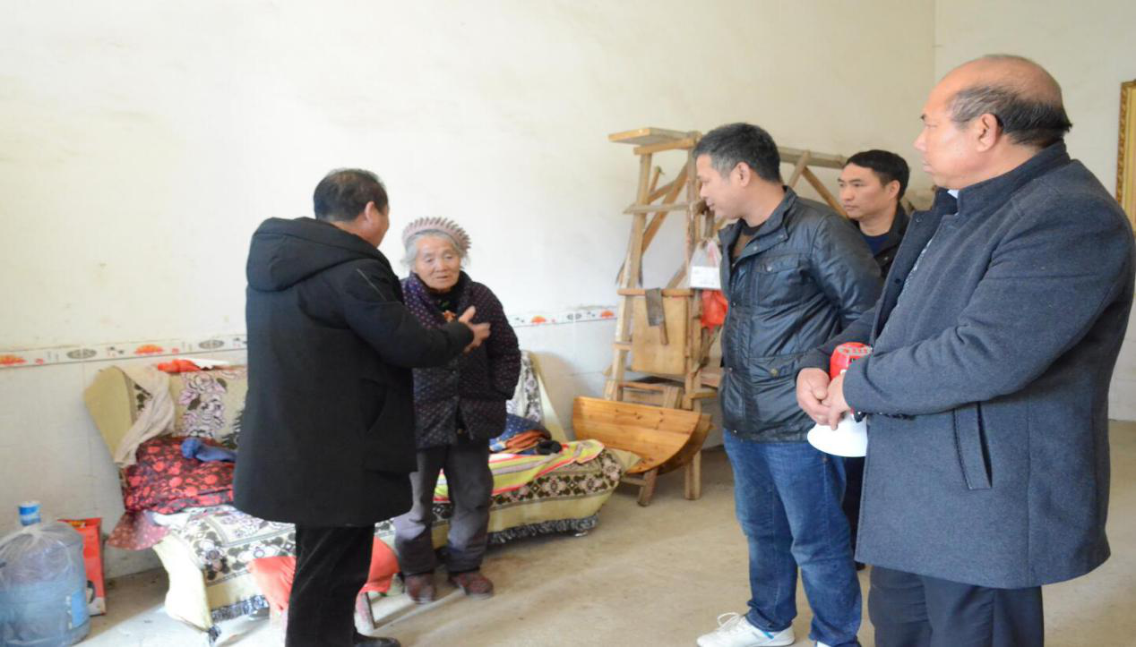 亚洲国产精品自产在线播放