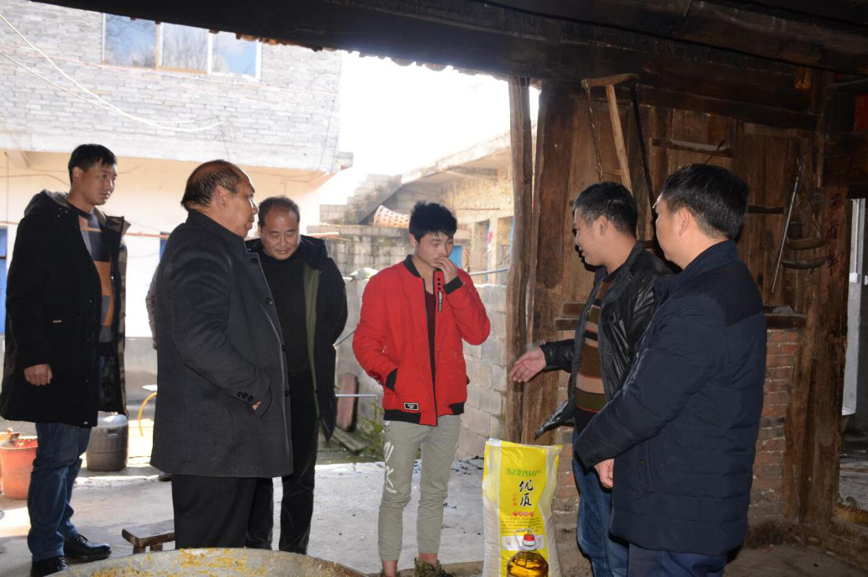 亚洲国产精品自产在线播放