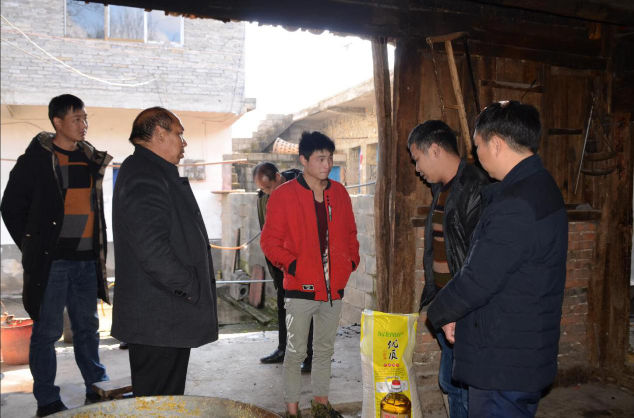 亚洲国产精品自产在线播放