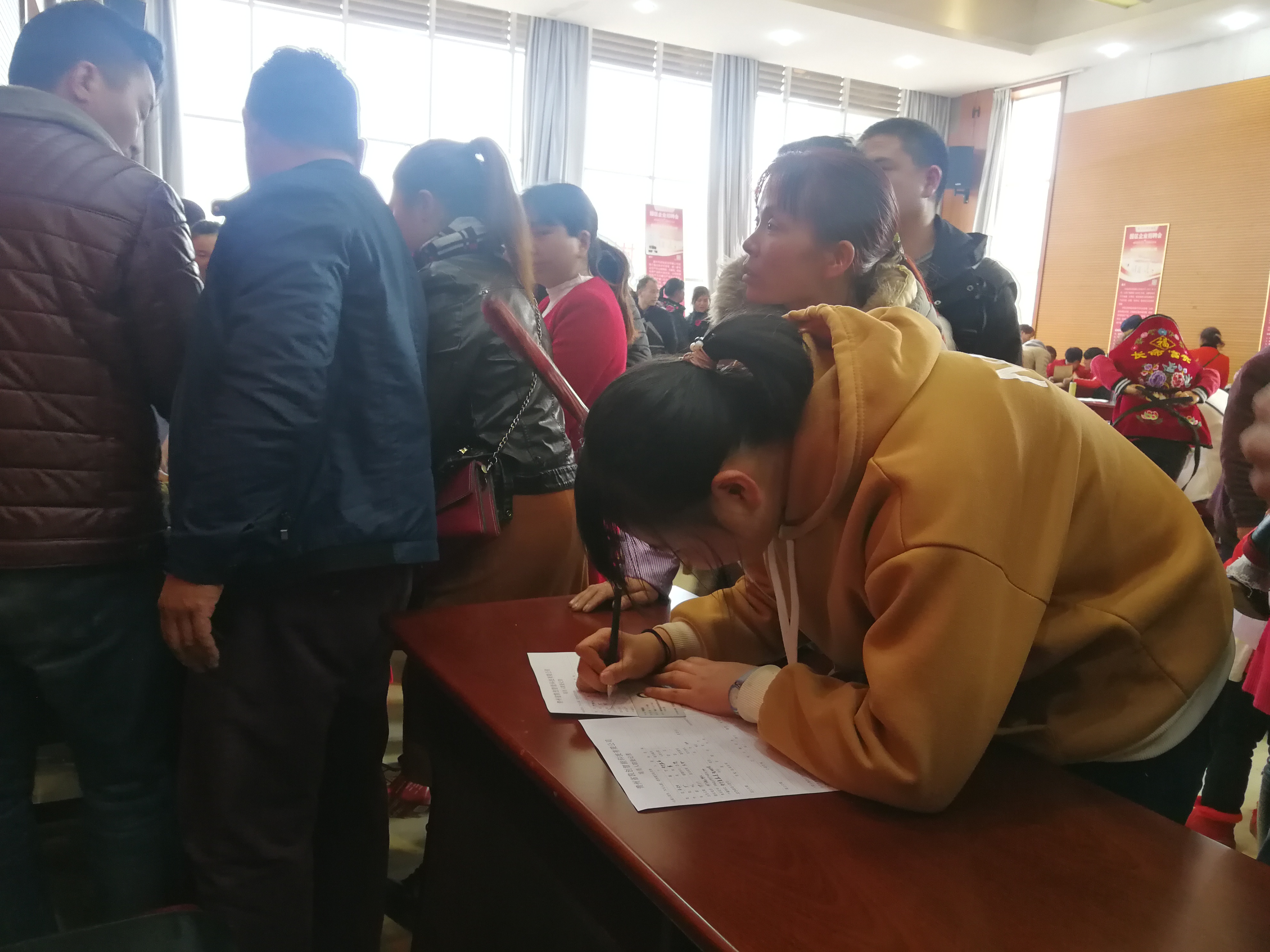 亚洲国产精品自产在线播放