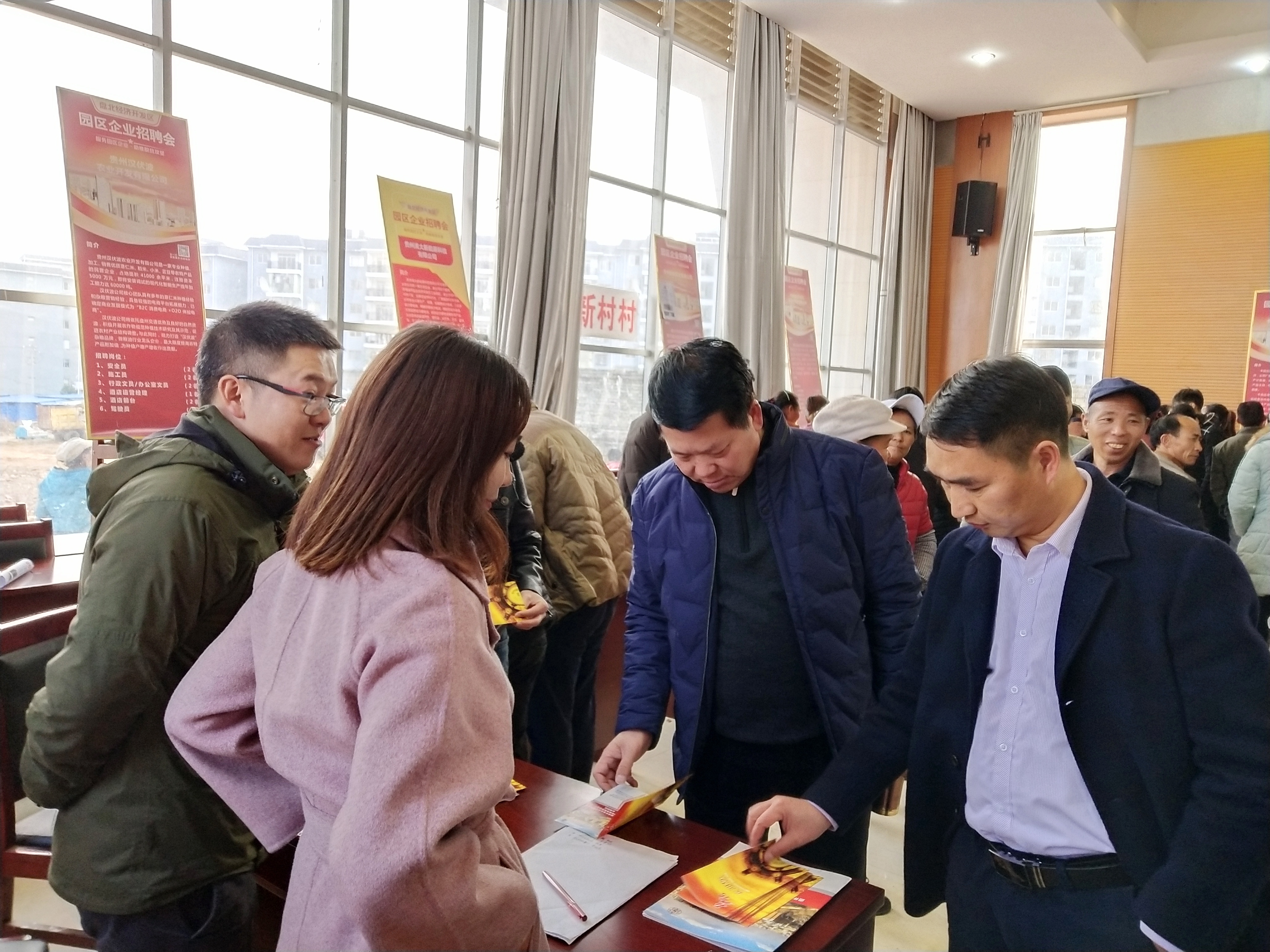 亚洲国产精品自产在线播放