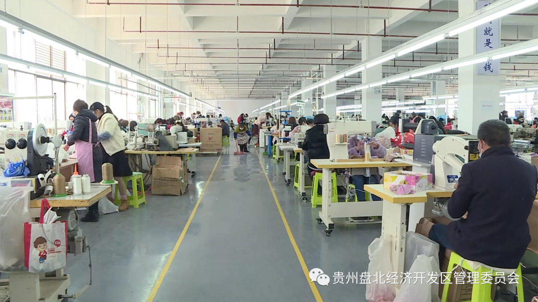 亚洲国产精品自产在线播放