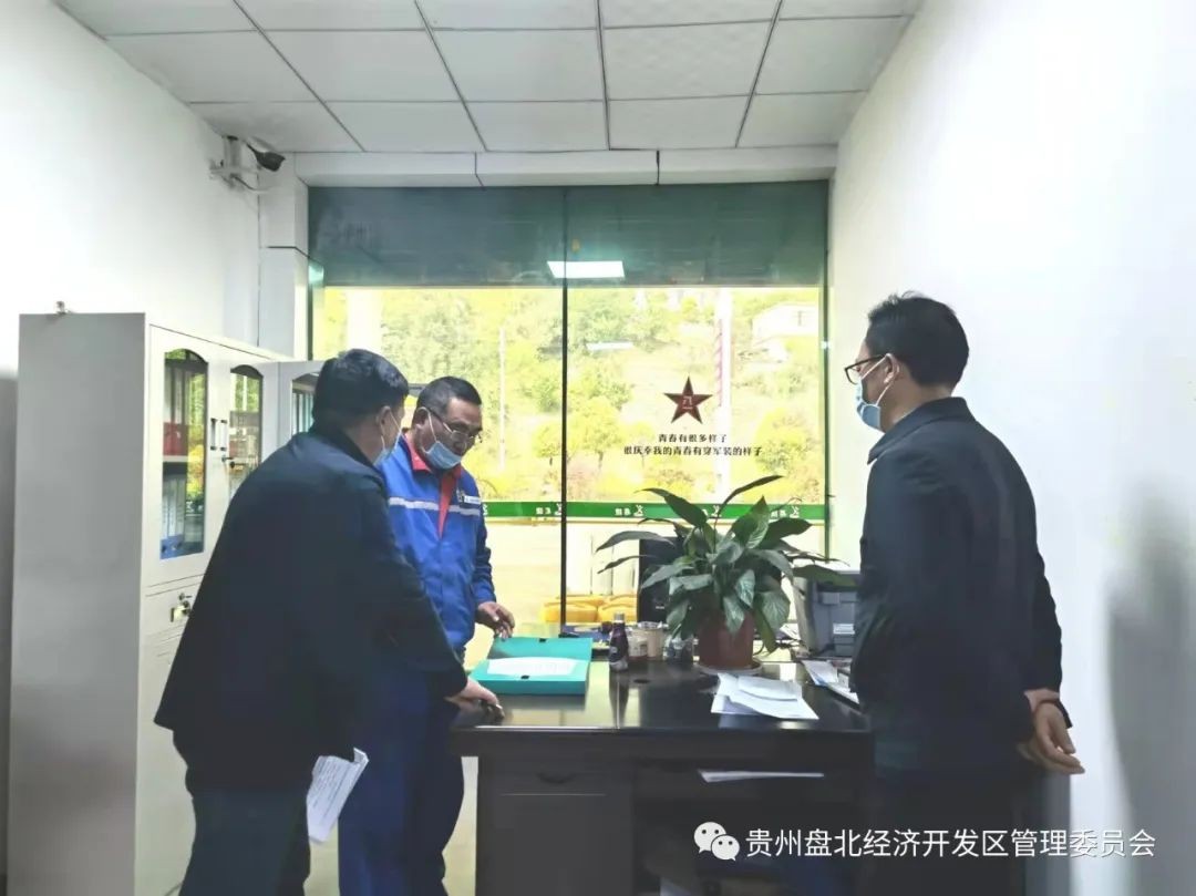 亚洲国产精品自产在线播放