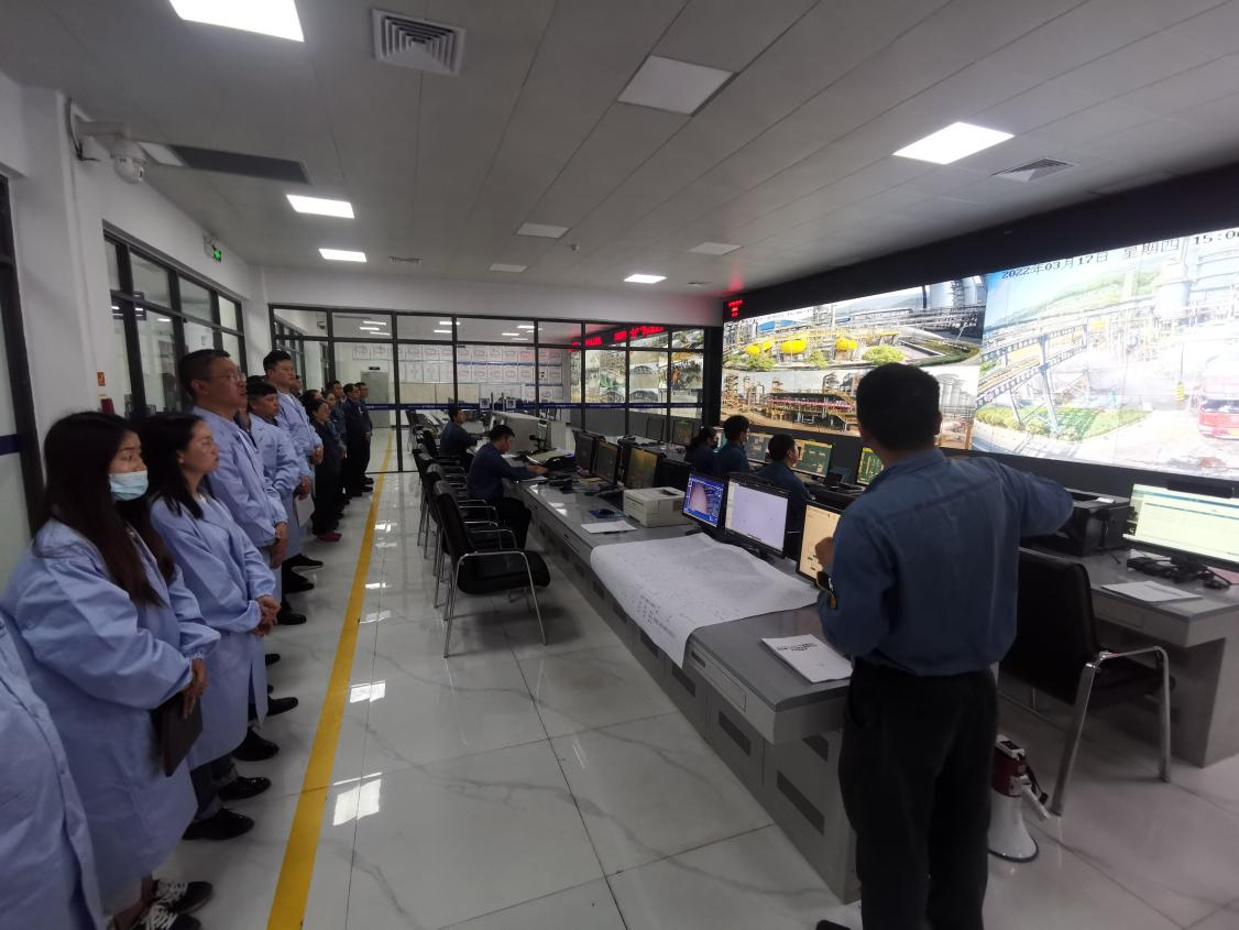 亚洲国产精品自产在线播放