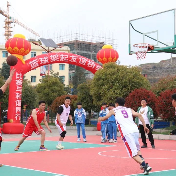 亚洲国产精品自产在线播放