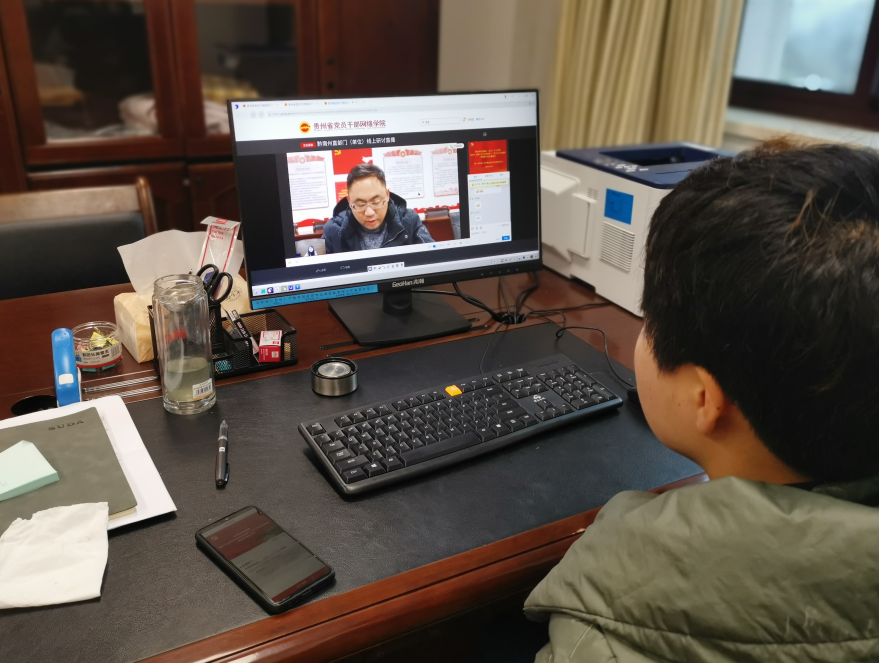 亚洲国产精品自产在线播放