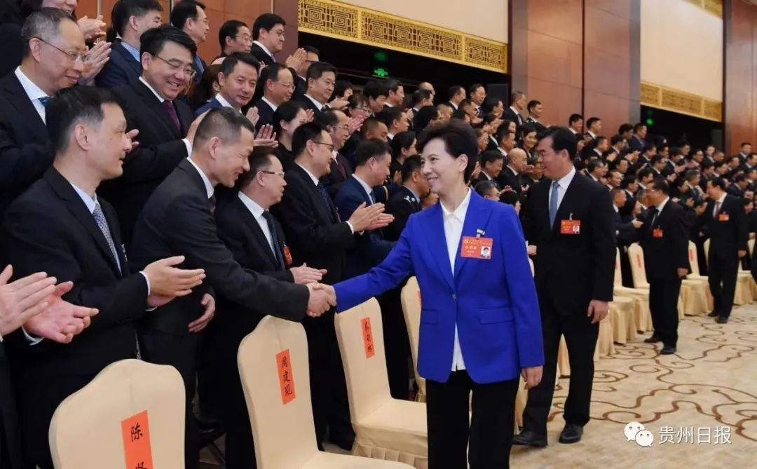 亚洲国产精品自产在线播放