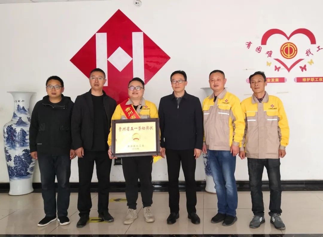 亚洲国产精品自产在线播放