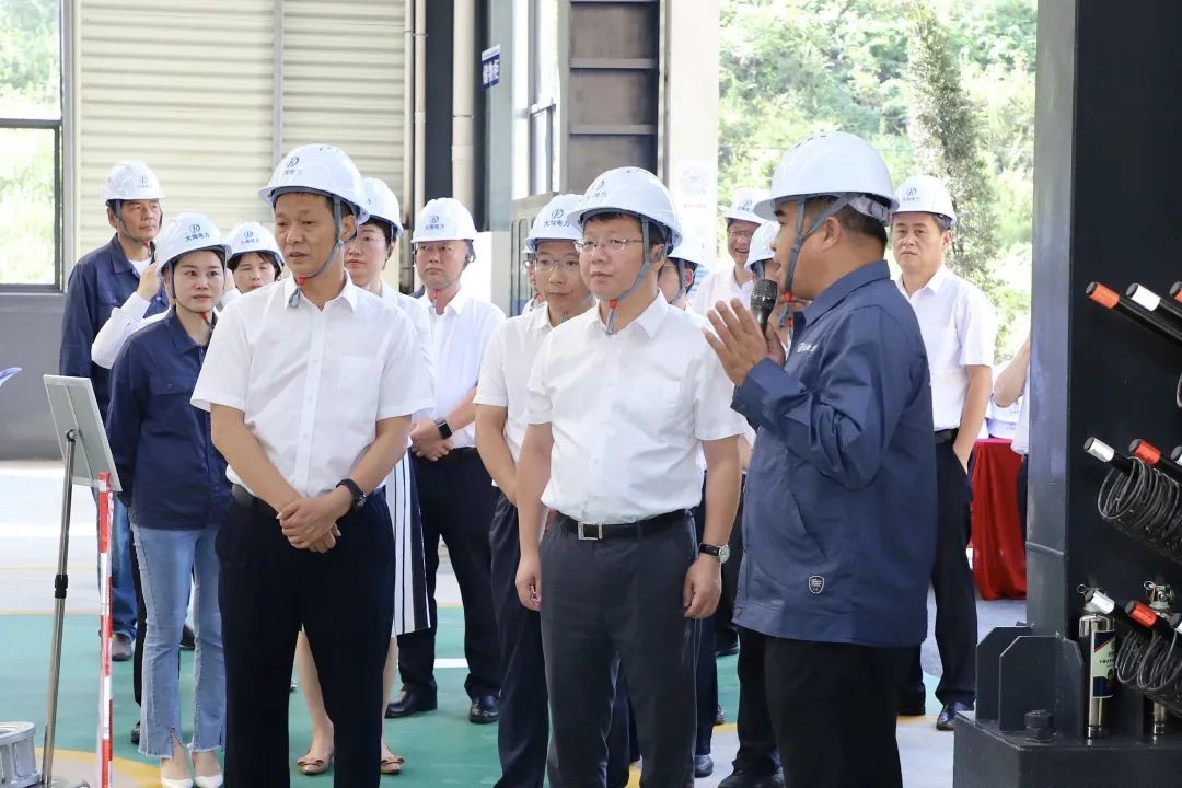 亚洲国产精品自产在线播放