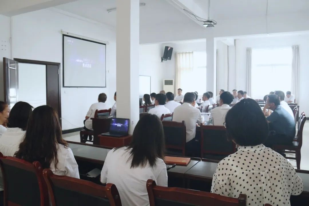 亚洲国产精品自产在线播放