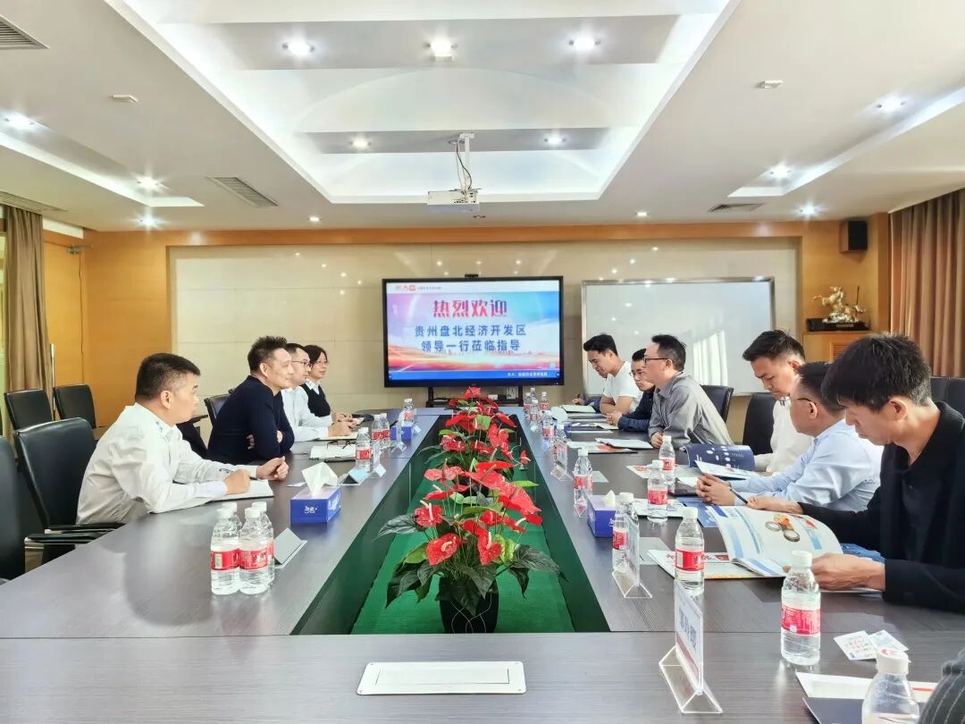 亚洲国产精品自产在线播放