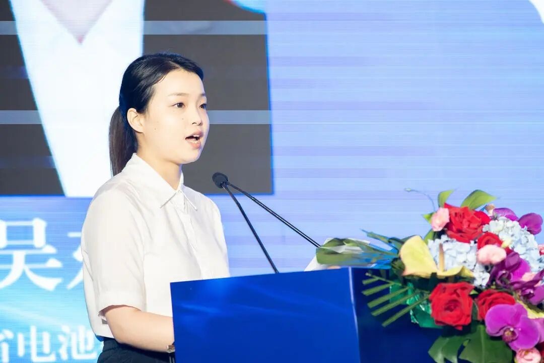 亚洲国产精品自产在线播放