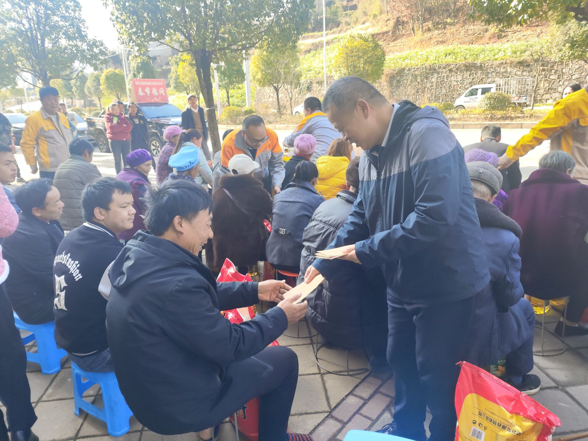 亚洲国产精品自产在线播放