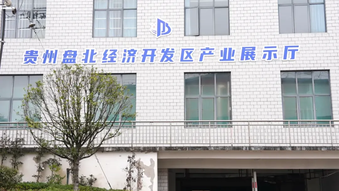 亚洲国产精品自产在线播放