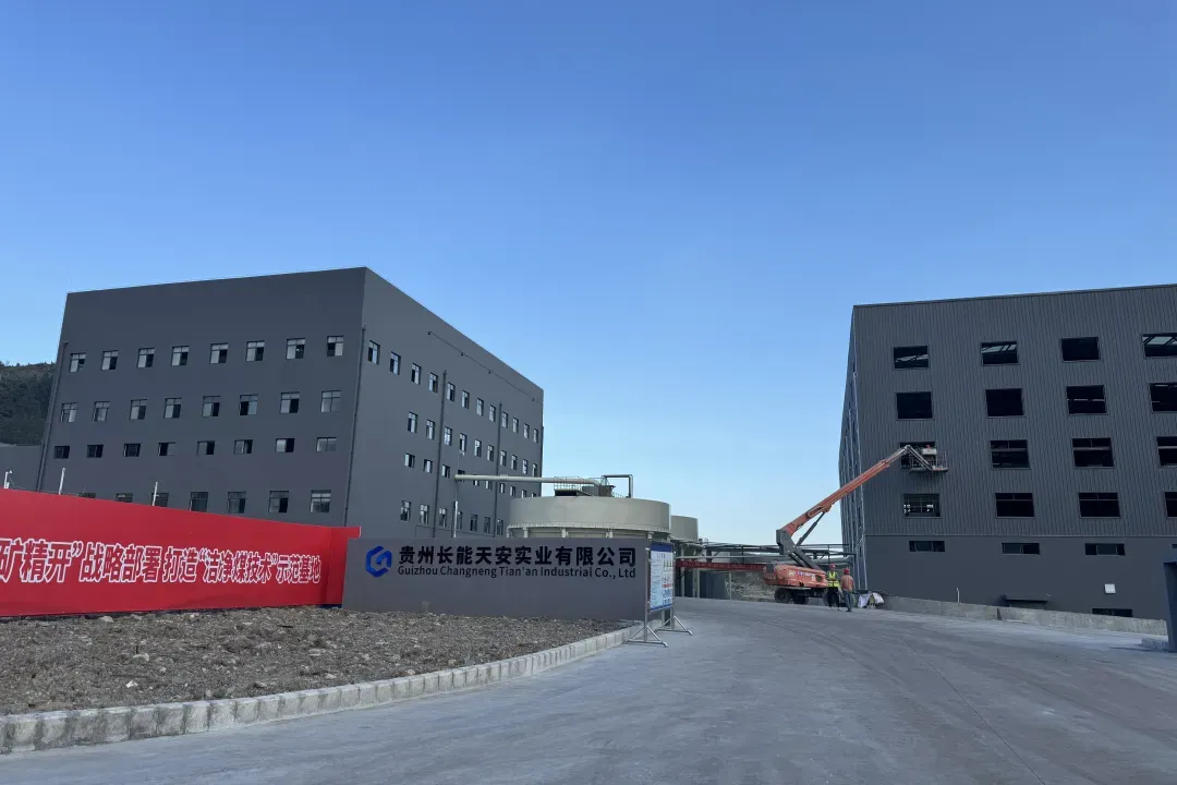 亚洲国产精品自产在线播放