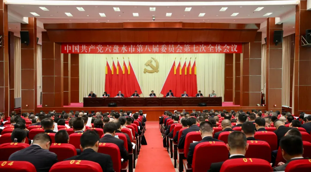 亚洲国产精品自产在线播放