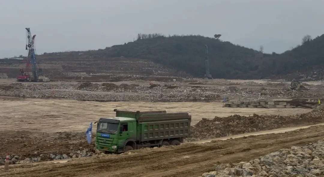 亚洲国产精品自产在线播放