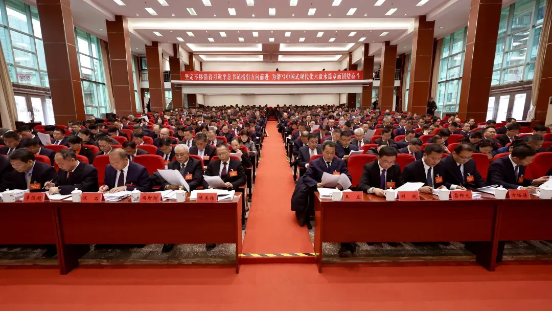 亚洲国产精品自产在线播放