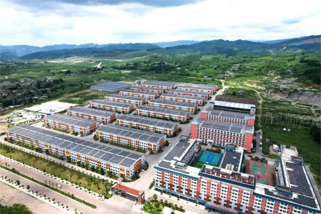 亚洲国产精品自产在线播放