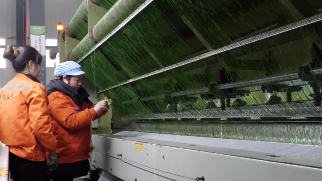 亚洲国产精品自产在线播放