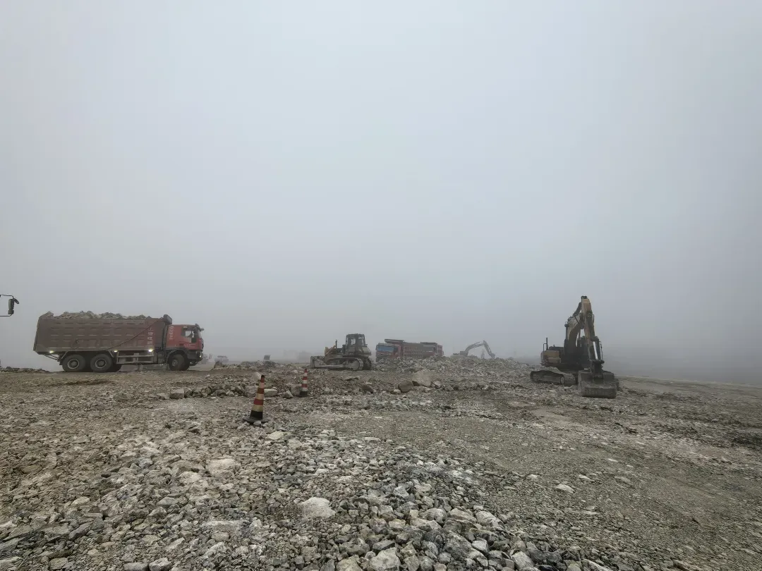 亚洲国产精品自产在线播放