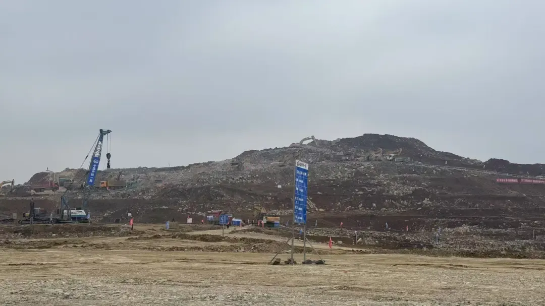 亚洲国产精品自产在线播放