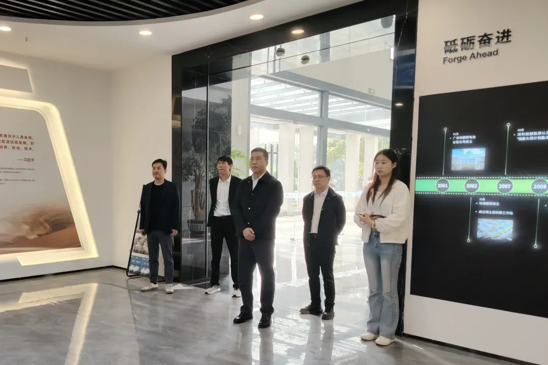 亚洲国产精品自产在线播放