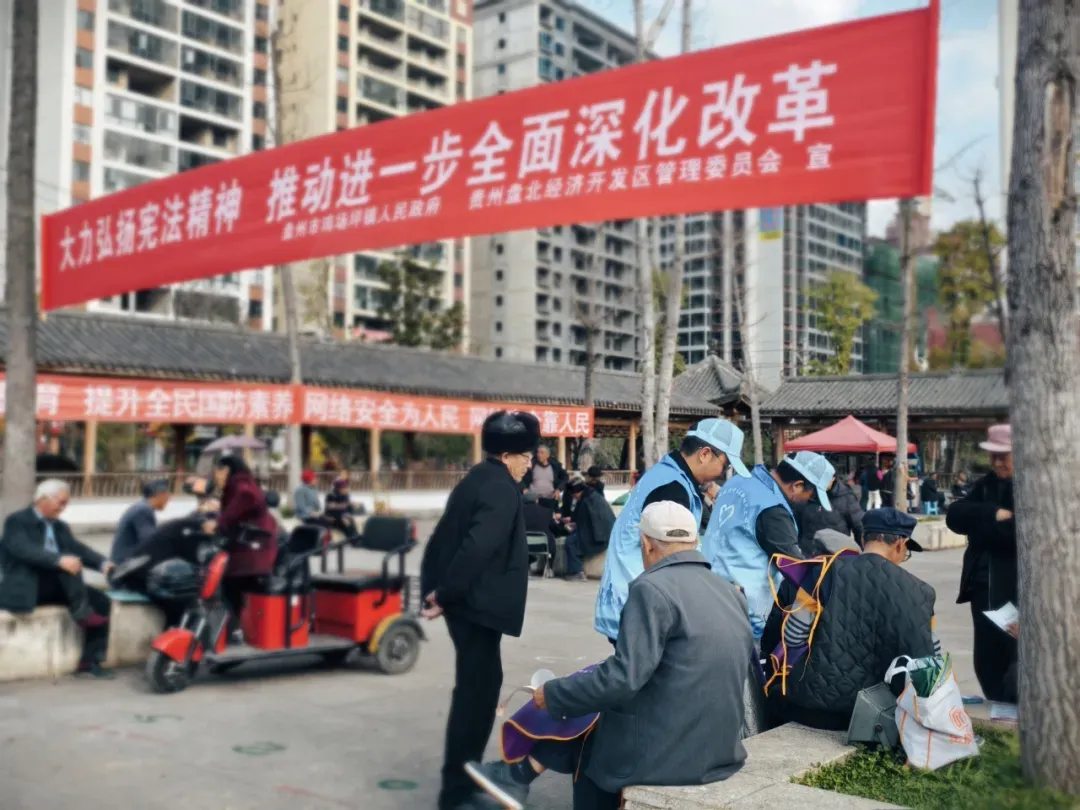 亚洲国产精品自产在线播放