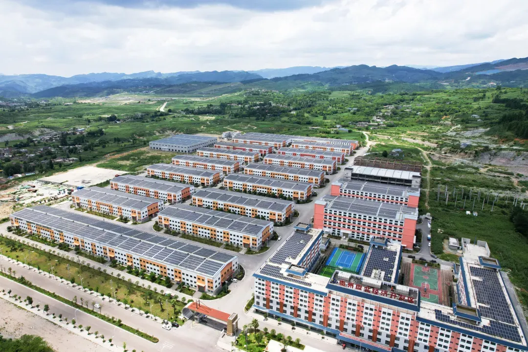 亚洲国产精品自产在线播放